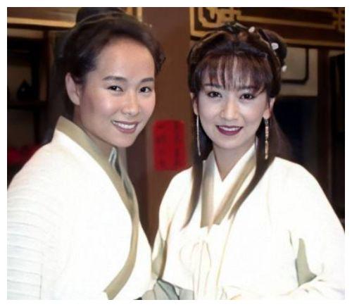 除了《新白娘子传奇》,叶童三次反串角色,和赵雅芝搭档表演!