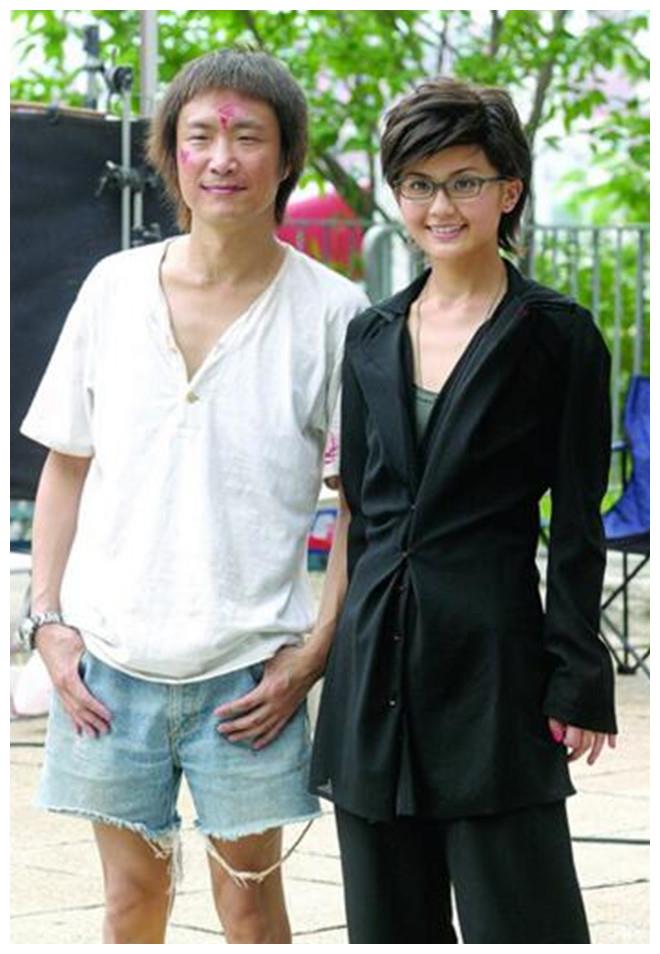 与阿sa隐婚四年,郑中基当年很贪玩,现与妻子过着平凡日子