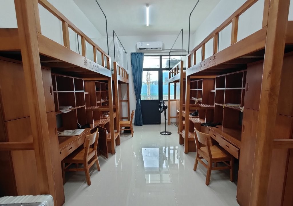 中南大学宿舍条件图片