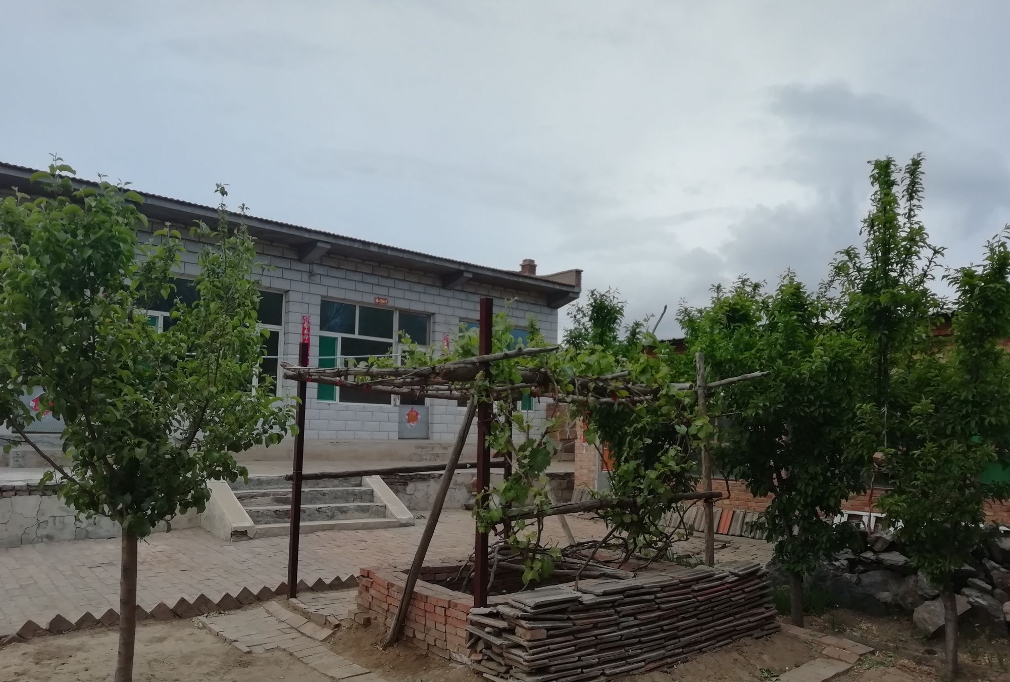 这样的院子你喜欢吗?带你看看北方内蒙古呼和浩特近郊大院