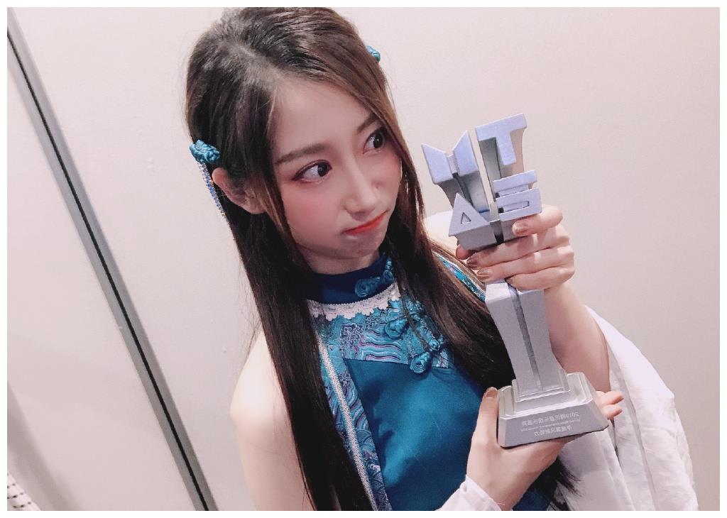 女团sing吴瑶的图集