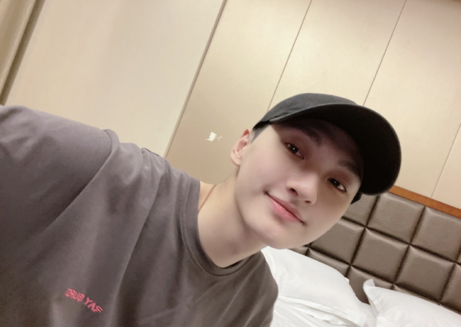 孟子义约会新男嘉宾刘特吊儿郎当情商低被吐槽像跑通告