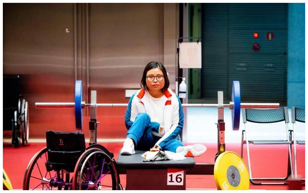 总会找到正确方向逆转夺金的残奥会冠军胡丹丹的反转人生