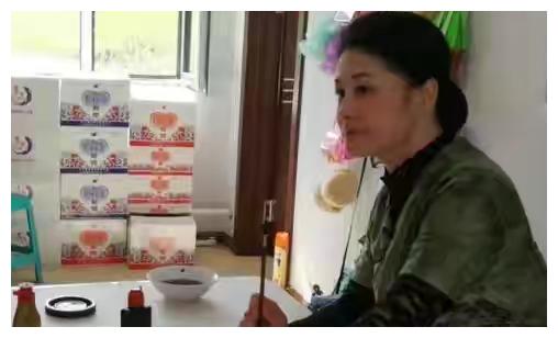 50岁于月仙遭遇车祸突然离世:原来人生真的没有那么多来日方长休闲区蓝鸢梦想 - Www.slyday.coM 50岁于月仙遭遇车祸突然离世:原来人生真的没有那么多来日方长休闲区蓝鸢梦想 - Www.slyday.coM