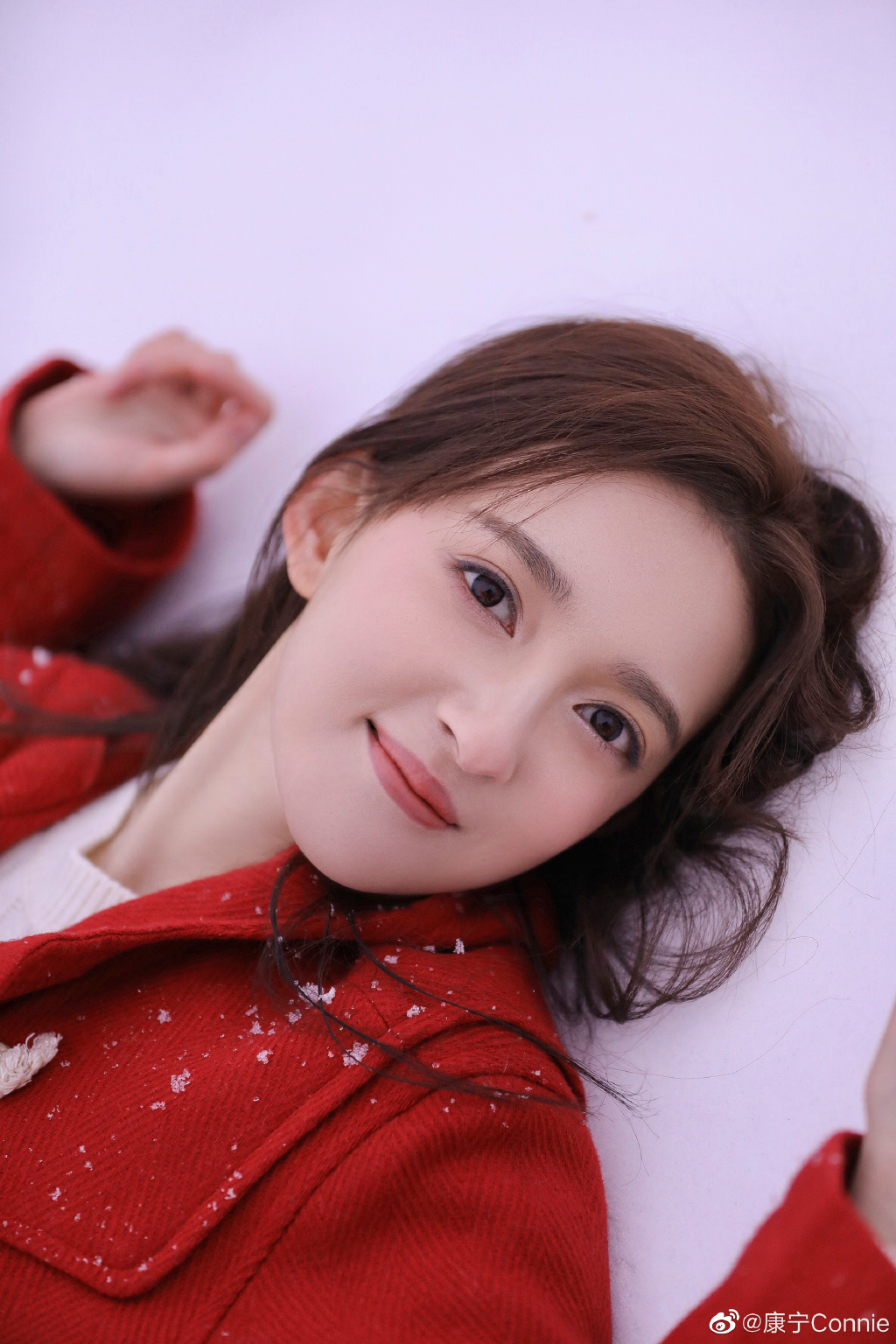 美女演员康宁迷人写真美照欣赏真好看