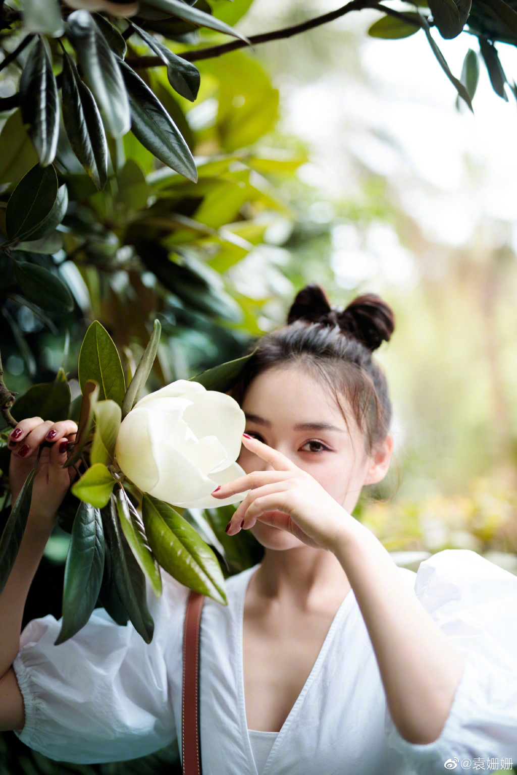 美女演员袁姗姗迷人可爱写真美照好看啊