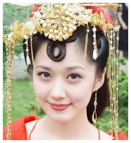 曾在中国一夜成名,回国后说中国钱好赚,如今想回来不可能了