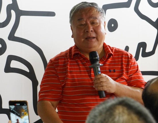 相声名家赵炎近照曝光与马季合作27年如今70岁身材发福状态好