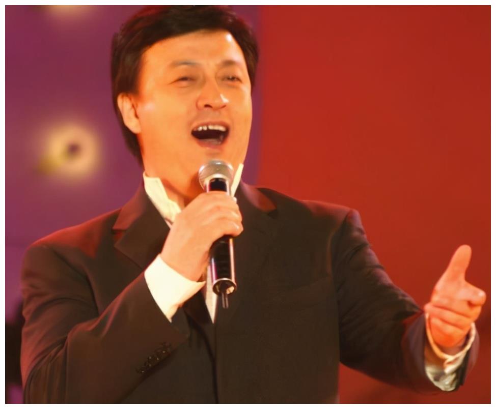 忙于事业单身50年的吕继宏,父母双亡后顿感孤单:我想有个家