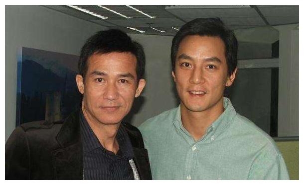 他60岁娇妻才37岁,站在一起像父女,娇妻却是张铁林前妻