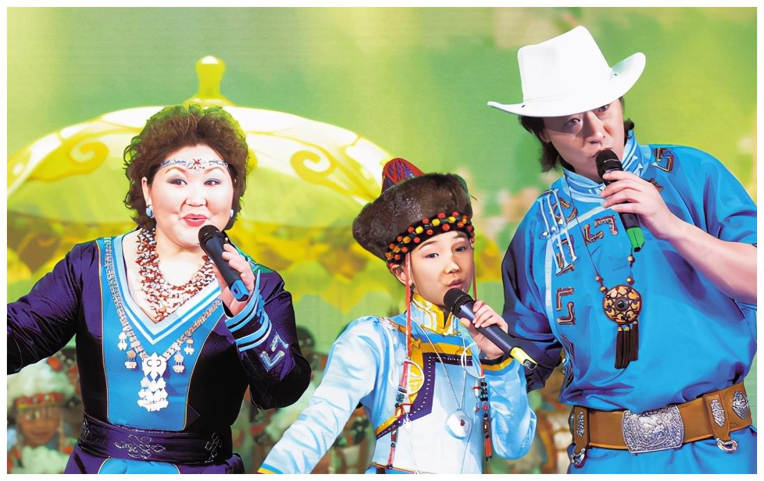 14年前,爆红春晚的吉祥三宝,如今天人永隔,现状令人唏嘘