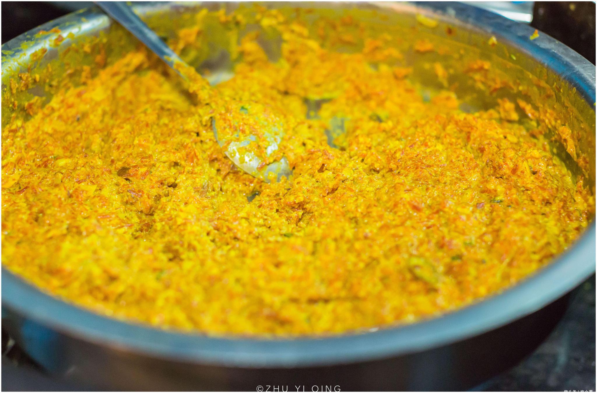 印度美食难倒中国游客,食物都是糊状,看着没食欲味道还不错