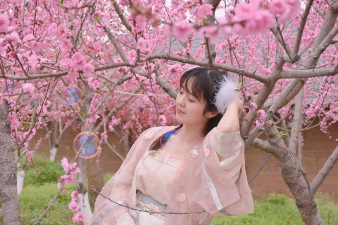 五月份桃花运爆棚!让人羡慕的生肖女