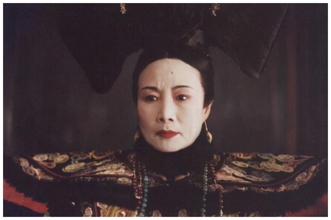 国家一级演员吕中儿子是导演儿媳是影后女儿更是国人的骄傲