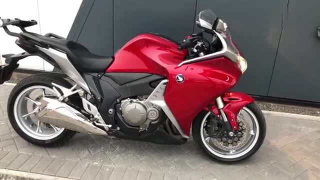 本田红标摩托车图片