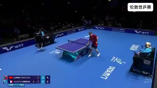 让二追三，梁靖崑3-2逆转大勒布伦！赛后王皓的表情绝了！