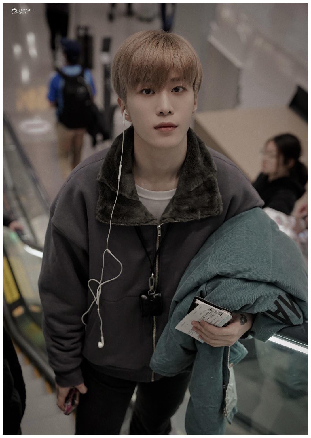 看男明星的顺毛造型,一个比一个帅气,不愧是颜值与实力的担当__财经