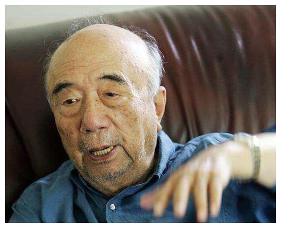 老戏骨李丁爱子宣布死讯,因心梗抢救无效逝世,全家沉浸悲痛之中