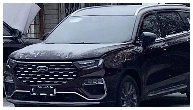 江铃福特代号cx756的全新中型suv此前已经曝光定名equator,而最新的