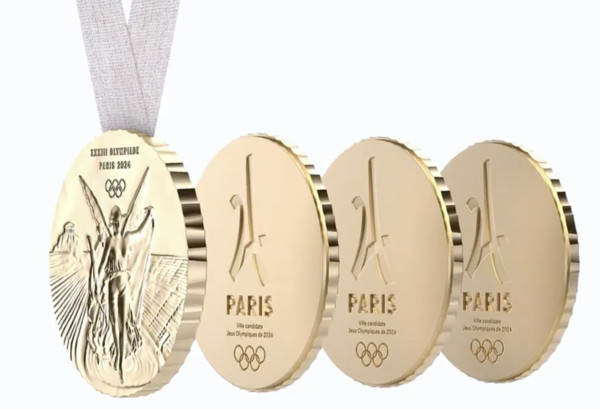 巴黎奥运会首次设计可拆式金牌提倡分享可分给3位至亲好友