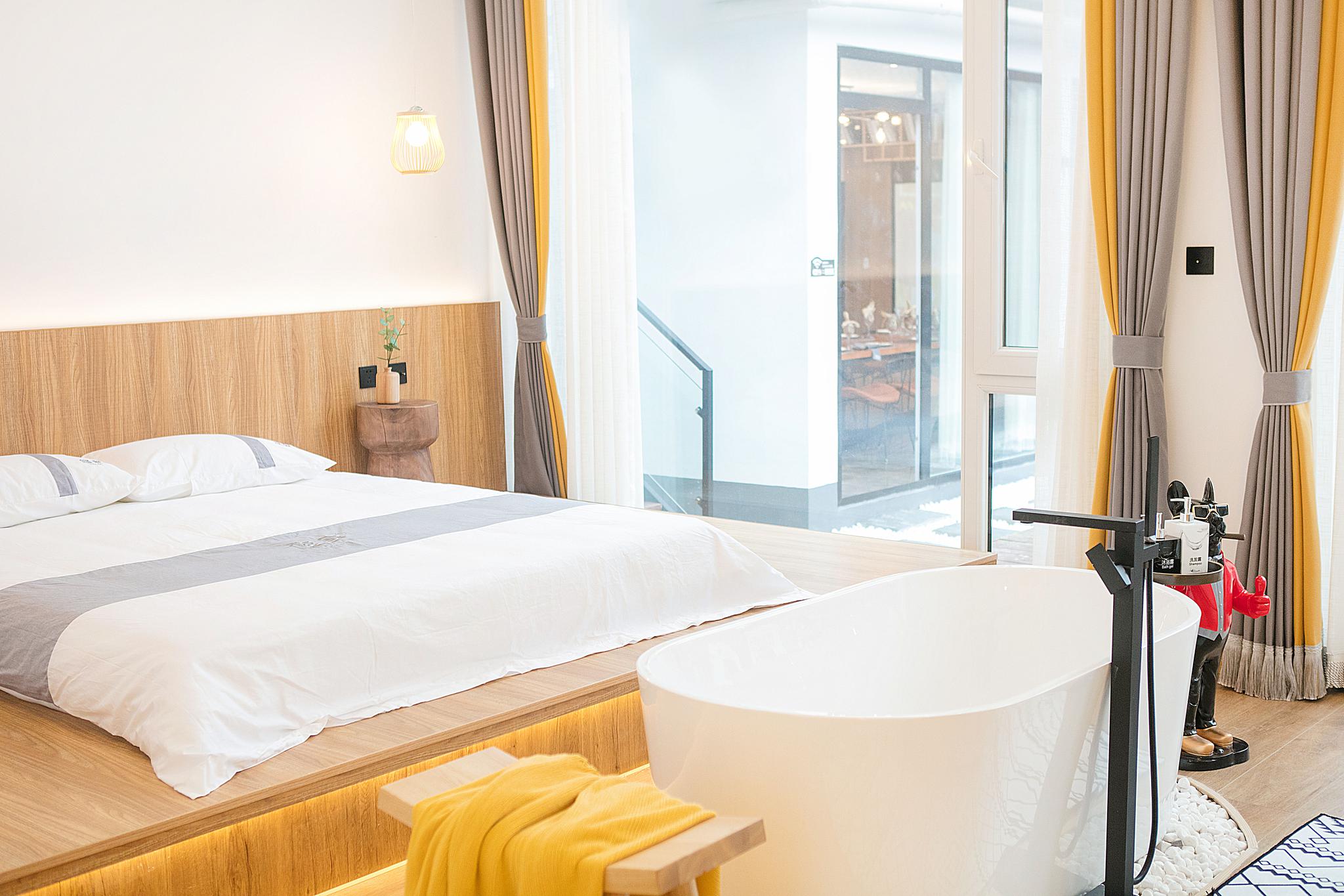 悠家民宿|采菊东篱下,悠然见南山