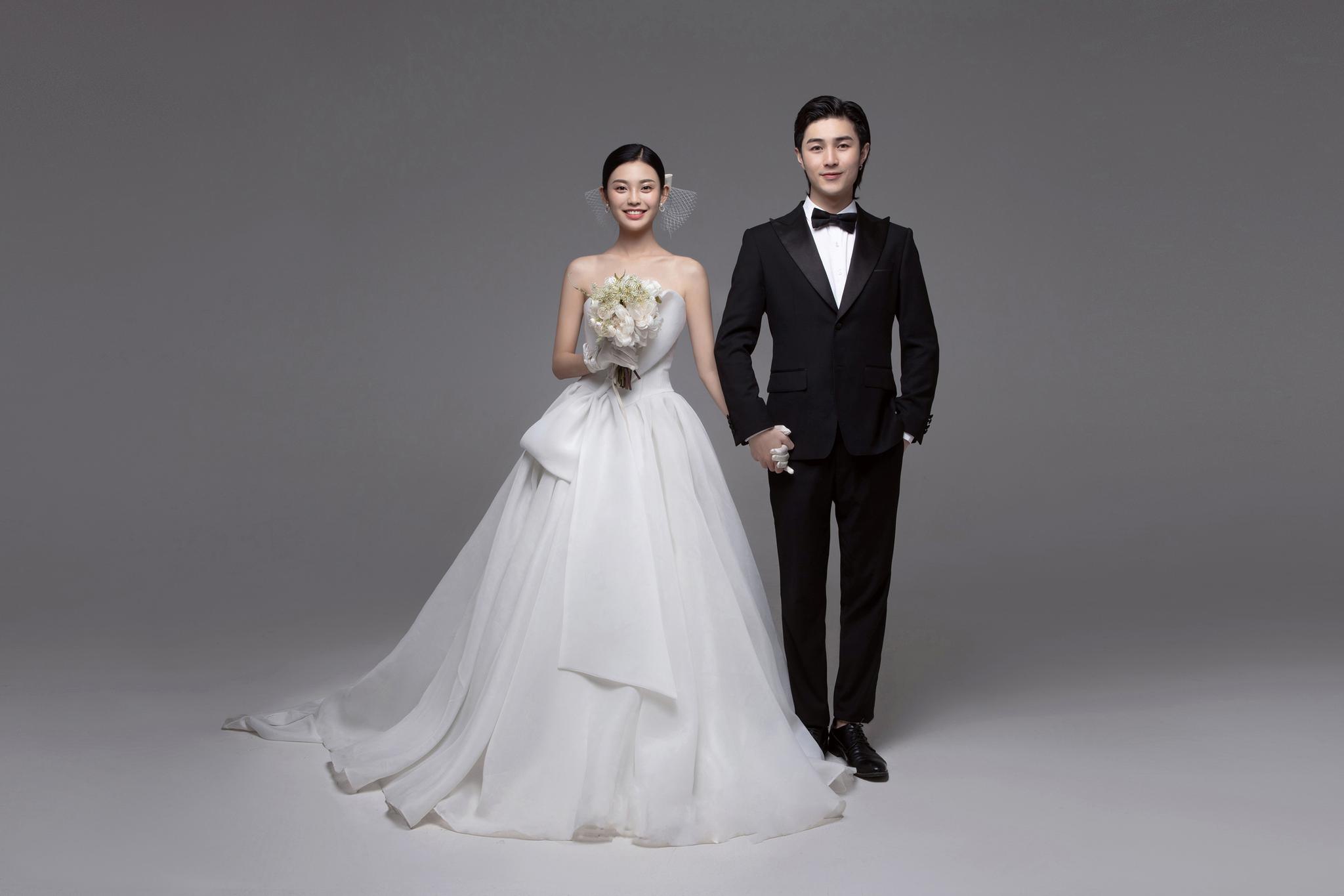 结婚前,拍摄一套美美的婚纱照俨然已经成为了一种习俗,当然,这些对于