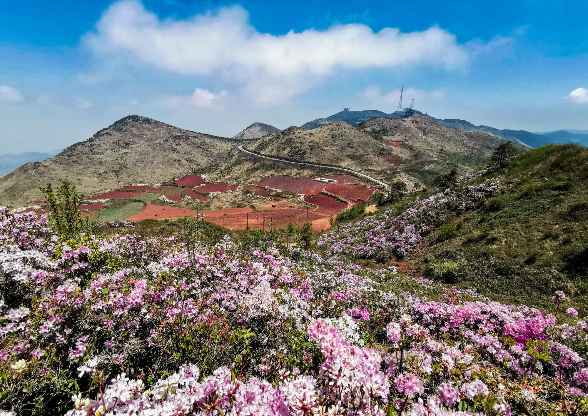 昆明户外活动爱好者最喜欢去的地方之一呈贡梁王山