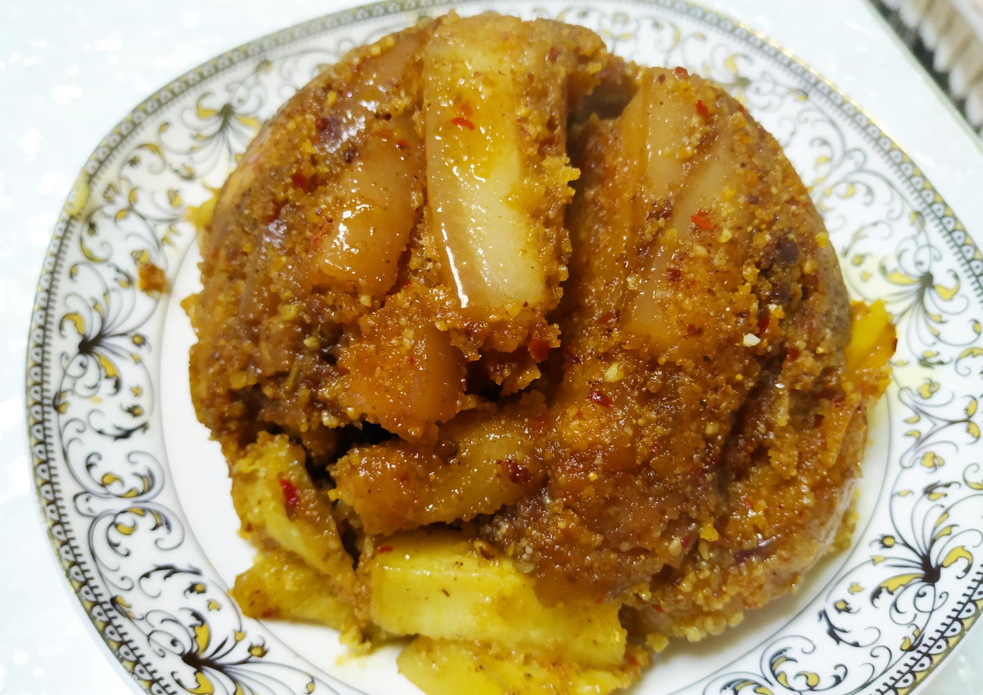 天冷贴秋膘,做一道红薯粉蒸肉,一次蒸3碗,软糯不腻,吃着方便