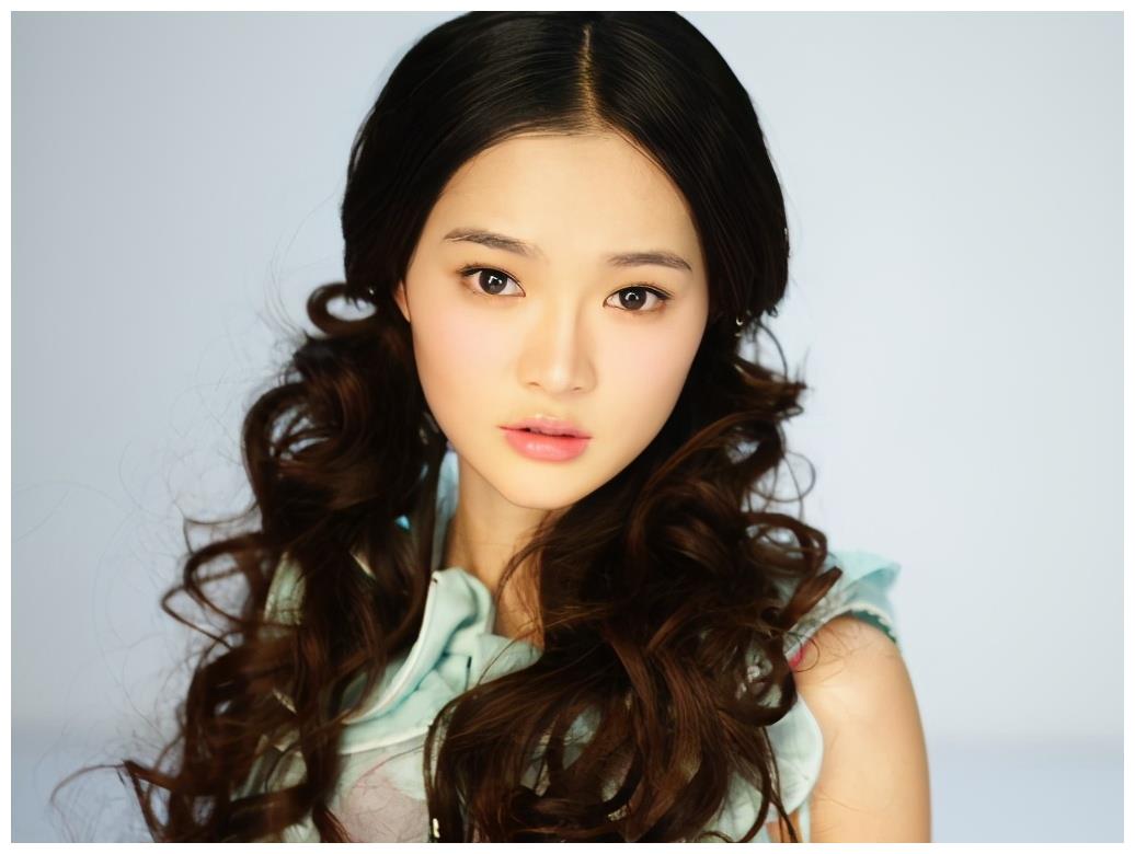 新《鹿鼎记》7位老婆被指网红脸,看看黄晓明版,老婆个个漂亮|何琢言