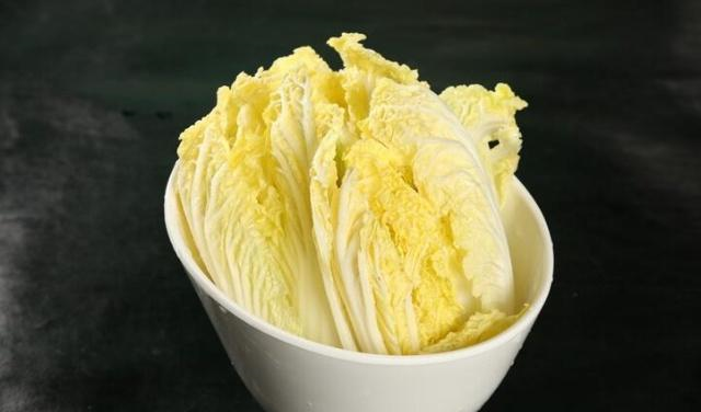 白菜最好吃的做法加上它口感滑嫩又好吃比饭店的都要好吃