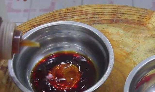 这才是凉拌菜的吃法，黄瓜翡翠卷和凉拌苦菊，上桌都不够吃的！休闲区蓝鸢梦想 - Www.slyday.coM