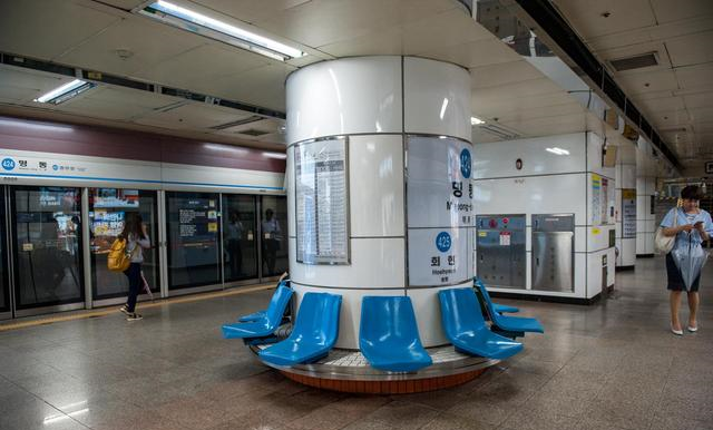 中国女游客<a href=