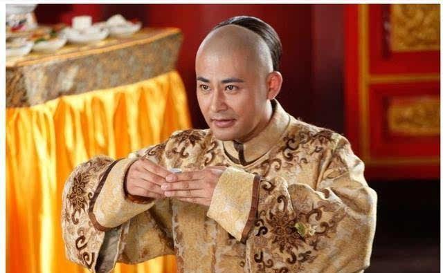 我国最后一位皇太子穿龙袍揍亲王结局催生一制度