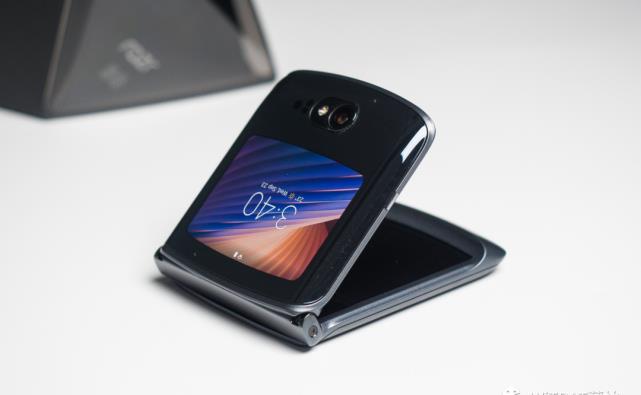 摩托罗拉razr 2020电池续航评测