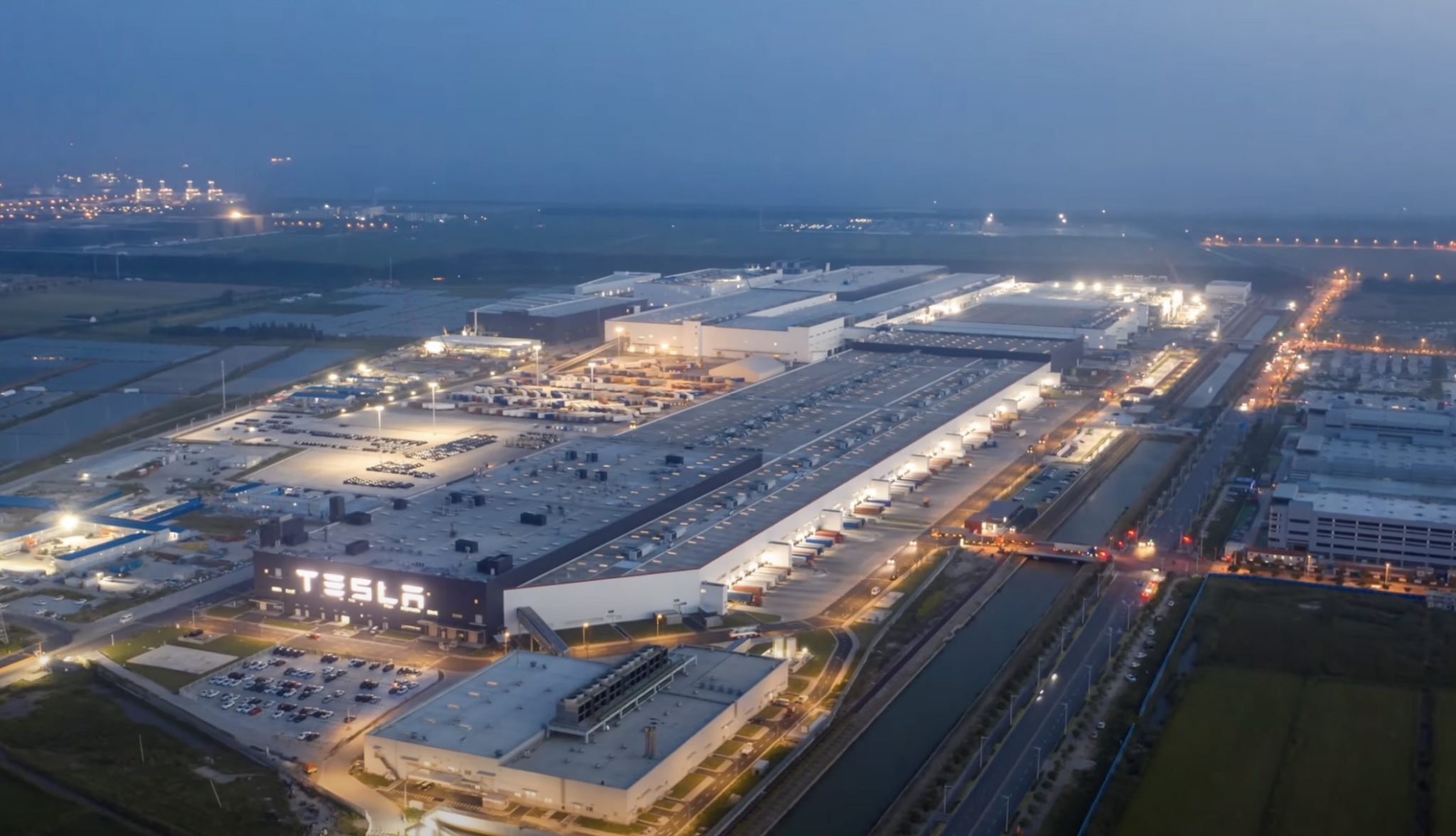 特斯拉上海工厂效果图图片