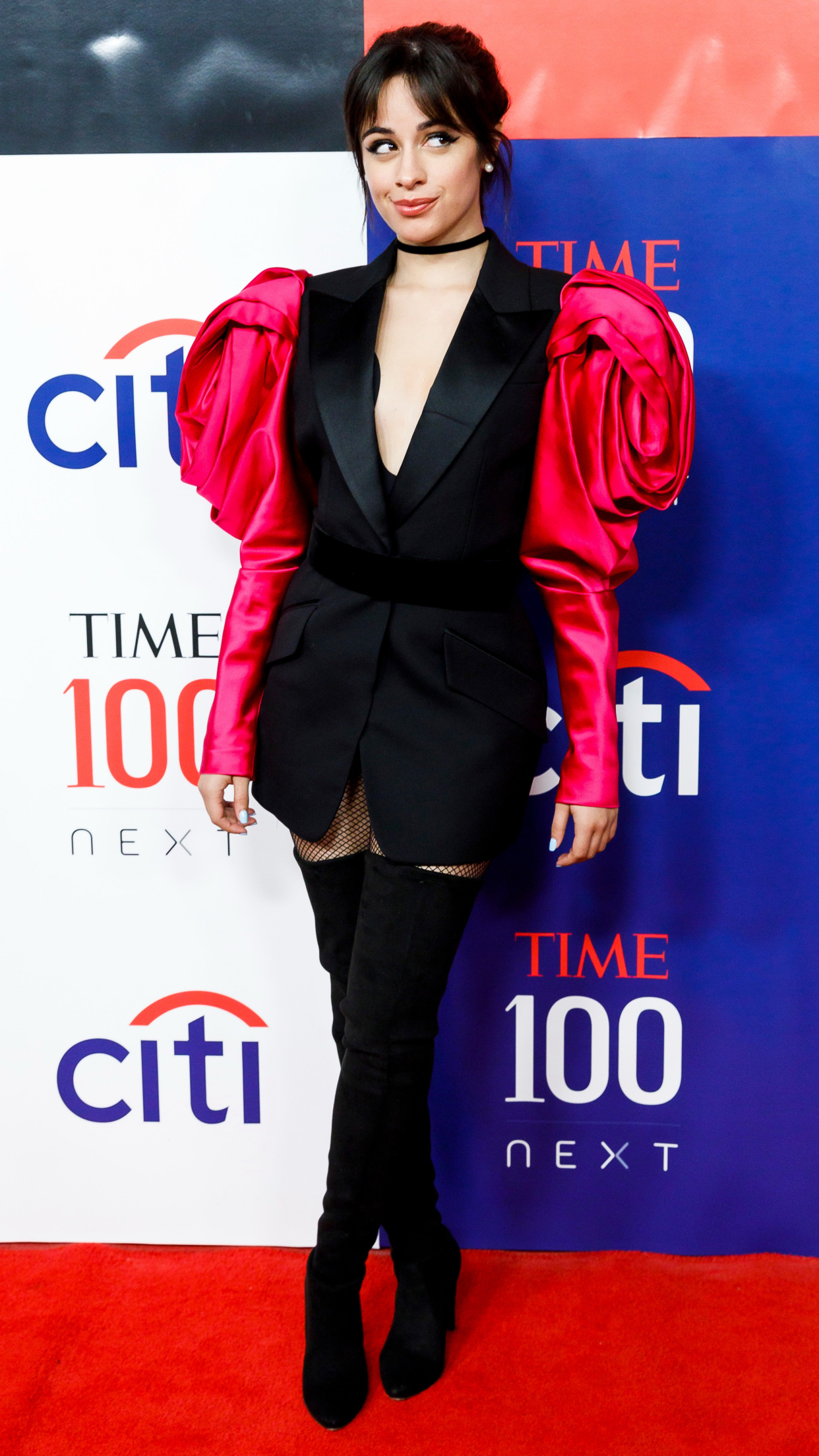 157cm卡妹穿深v西装连衣裙藏不住的凹凸感