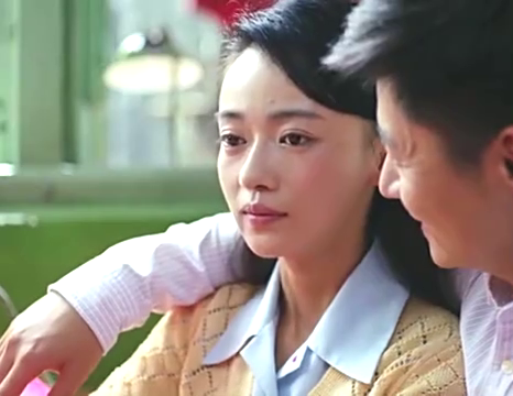 外滩钟声:安安被打离家出走,继母为救安安被车撞?