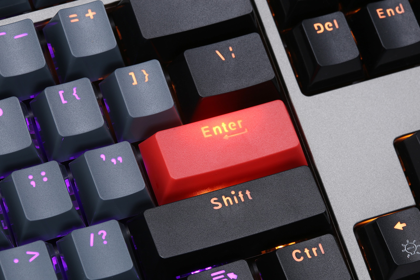 霸气侧漏玩转非主流西伯利亚xs5000键盘赏析