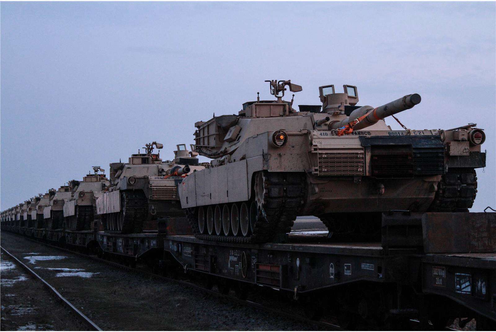 是悬在波兰和立陶宛头顶的利剑|立陶宛|加里宁格勒|坦克师_新浪新闻