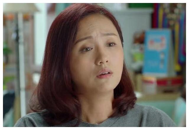 46岁朱媛媛片场泪奔,结婚12年,和男闺蜜玩得欢老公不敢吱声