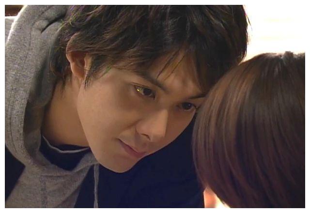 内田有纪和柏原崇10年地下情曝光江直树和杉菜在一起了