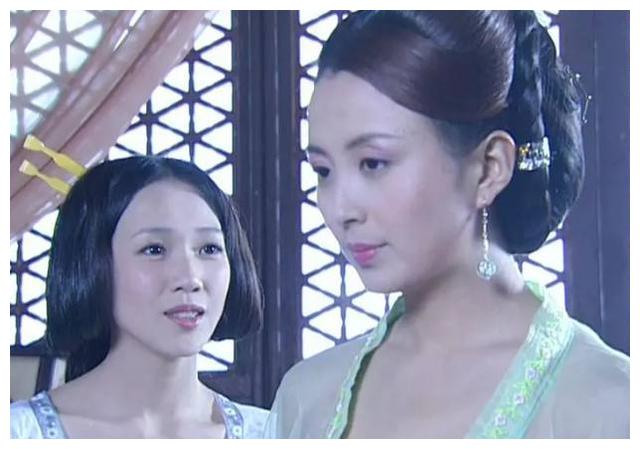 《至尊红颜》中童年阴影经典反派徐盈盈的造型,最美扮相是哪一个