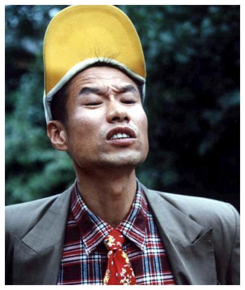 62岁老戏骨刘佩琦:拍戏35年从不带剧本,妻子偷户口