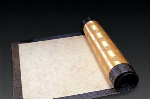 山东农妇有一传家宝，全球只剩3件无法复制，却被专家300元收走