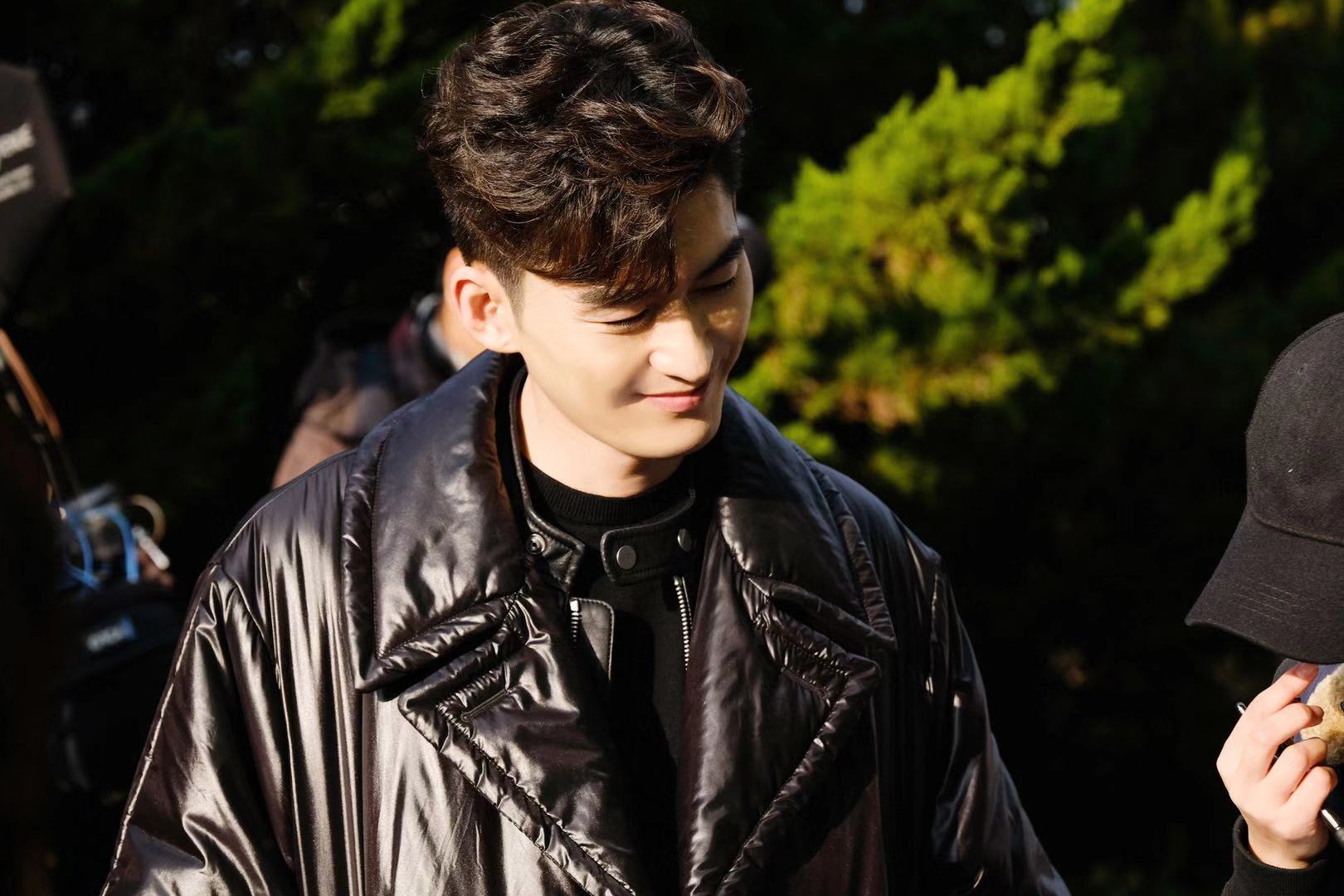 张翰亲爱的上线了 时空以外只为与你相遇