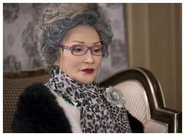 她是"恶婆婆"专业户,71岁才赚够养老金,如今坦言人生如戏