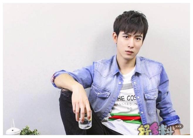 吴昊泽女朋友王依桐吗,吴昊泽的人气为什么一直不高