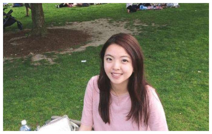 19岁身家过亿,在娱乐圈横着走,被男友狠甩:没人稀罕你的家境!