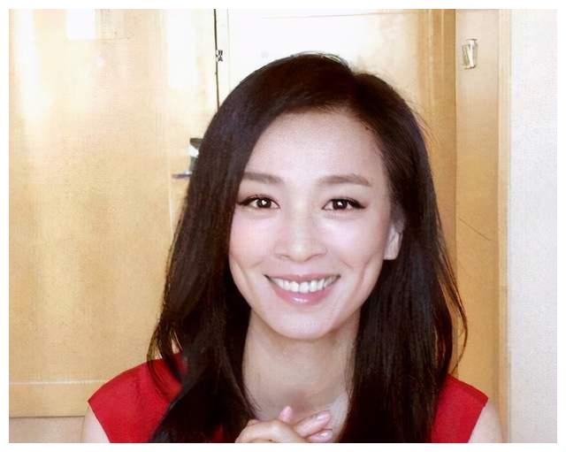 含"金钥匙"出生,长相不好,可张庭女儿还有后天加工啊!