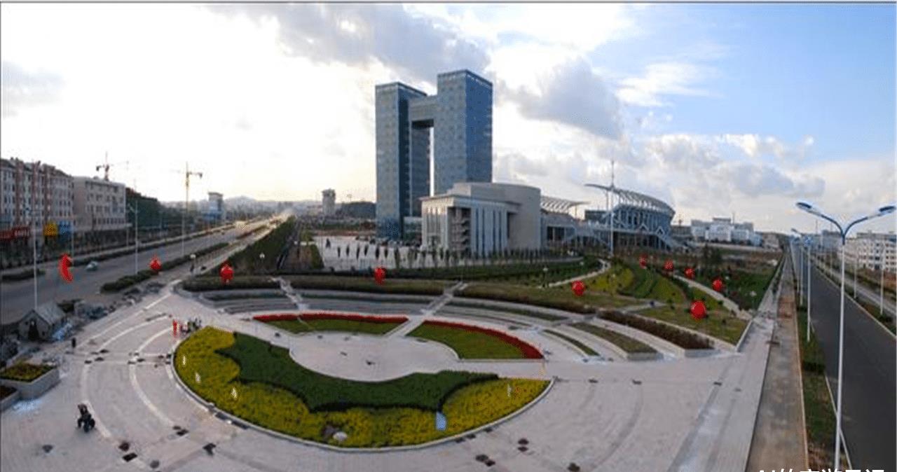 乌兰察布一小县城,有着六千年历史,号称"太阳升起的地方"